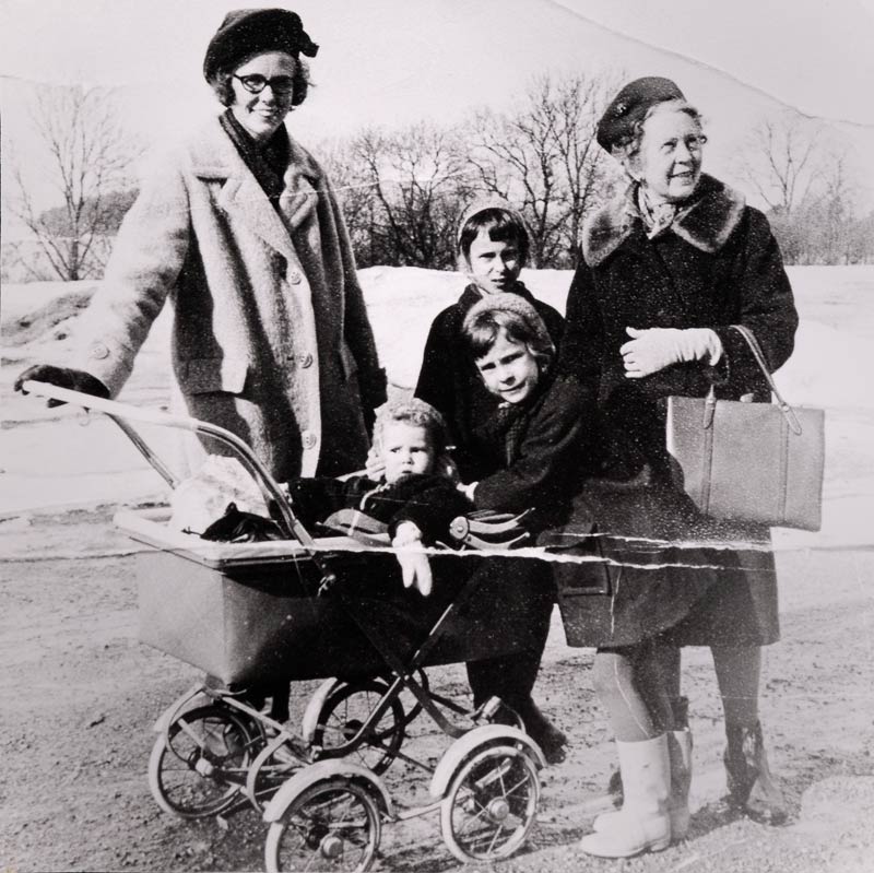 Familjen-svensson-1966